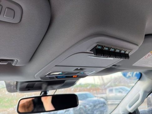 Used 2024 Ford F250 Lariat w/ Lariat Ultimate Package image 27