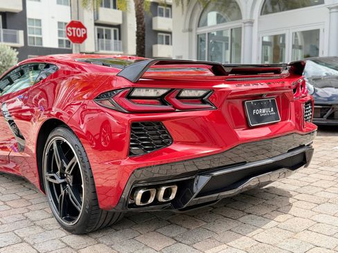 Used 2021 Chevrolet Corvette Stingray Preferred Cpe w/ Z51 Performance Package image 16