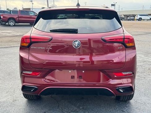 Used 2023 Buick Encore GX Select w/ Sport Touring Package image 4