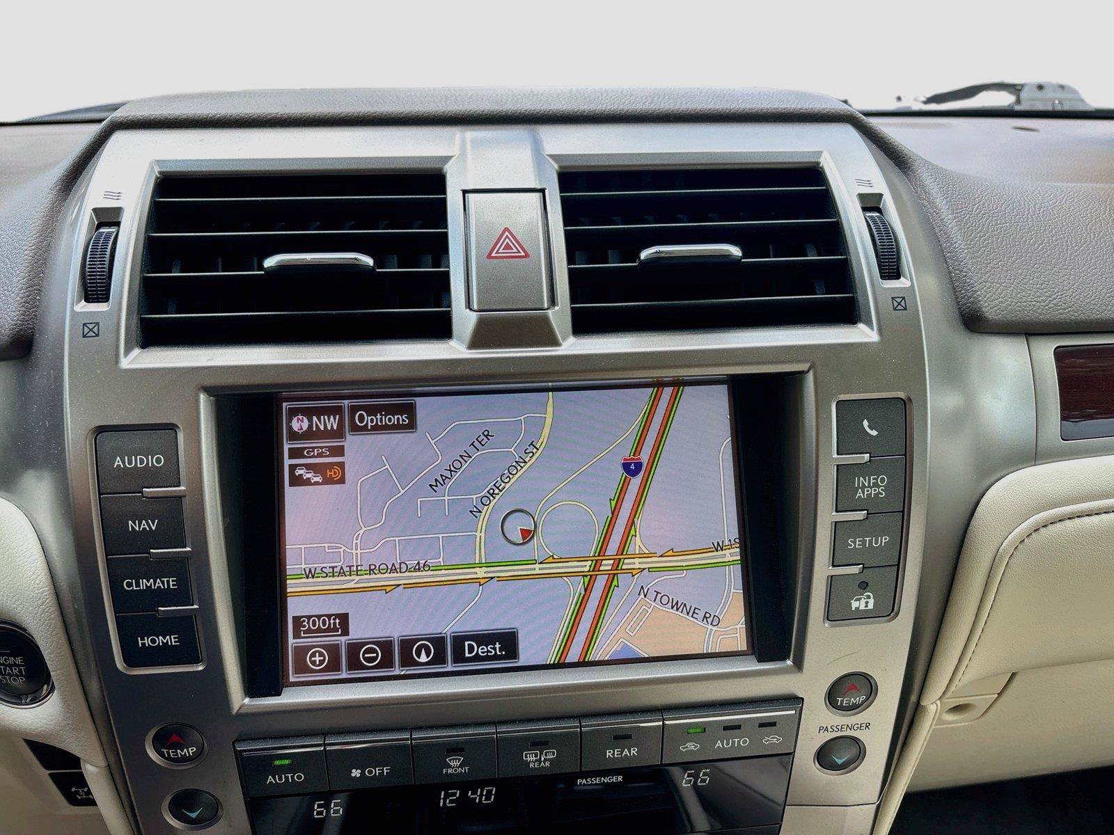 Used 2019 Lexus GX 460 Premium w/ Premium Package AWD/4WD image 9