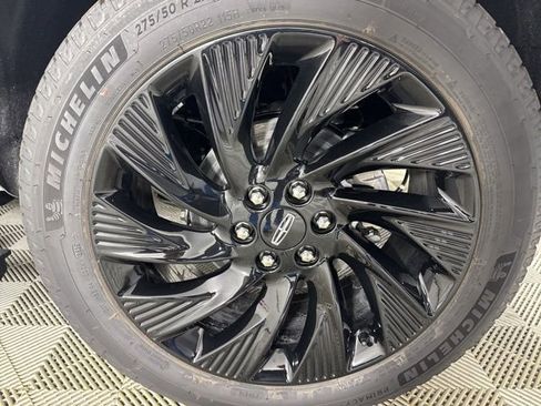 New 2025 Lincoln Navigator L Reserve w/ Jet Appearance Package image 36