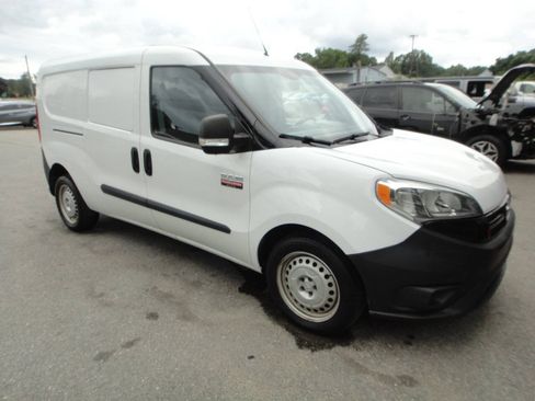 Used 2018 RAM ProMaster City Tradesman FWD image 3