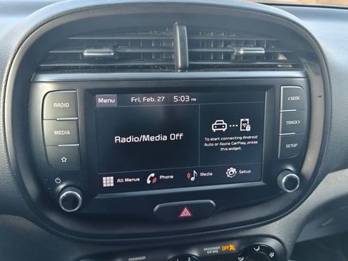 Used 2022 Kia Soul LX image 22