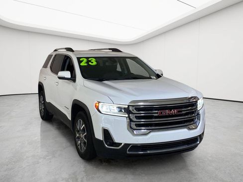 Used 2023 GMC Acadia SLT w/ Preferred Package AWD/4WD image 1