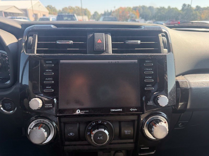 Used 2022 Toyota 4Runner TRD Off-Road Premium AWD/4WD image 8