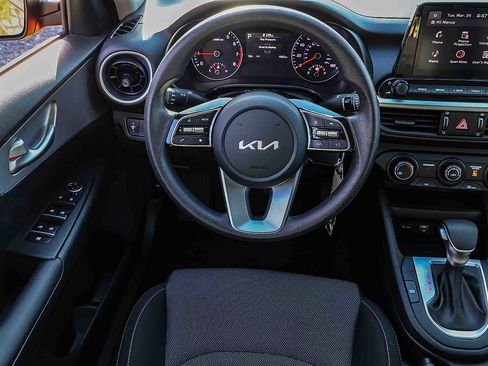Certified 2024 Kia Forte LXS image 17