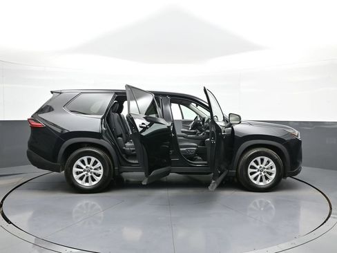 Certified 2025 Toyota Grand Highlander AWD image 43