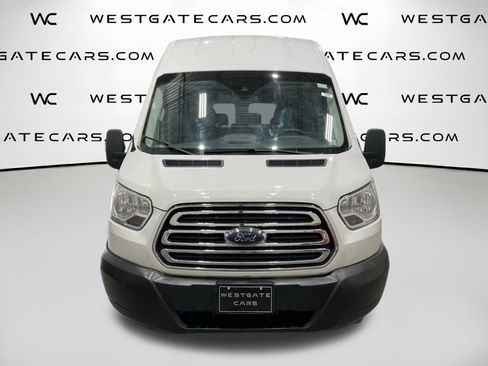 Used 2018 Ford Transit 350 XLT image 4