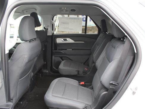 New 2026 Ford Explorer Active AWD/4WD image 19
