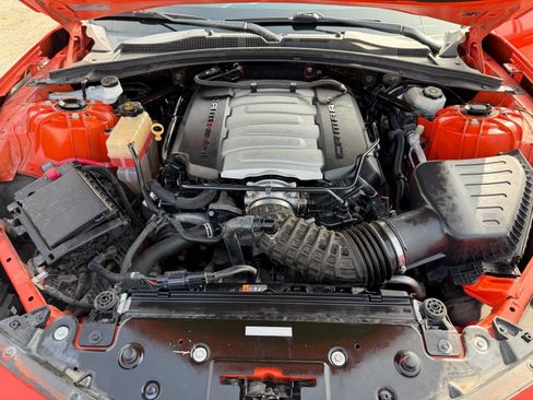 Used 2018 Chevrolet Camaro SS w/ Hot Wheels Edition image 26