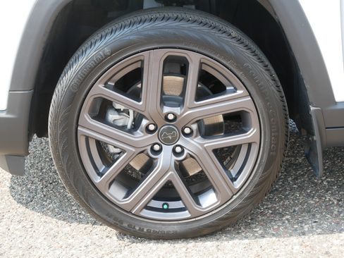 Used 2026 Jeep Compass Limited AWD/4WD image 15