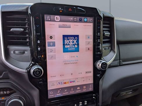 New 2026 RAM 1500 4x4 Crew Cab image 49