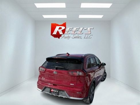 Used 2018 Kia Niro LX image 21