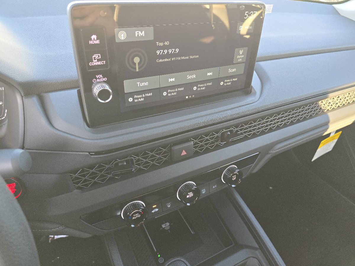 New 2026 Honda Accord LX image 32