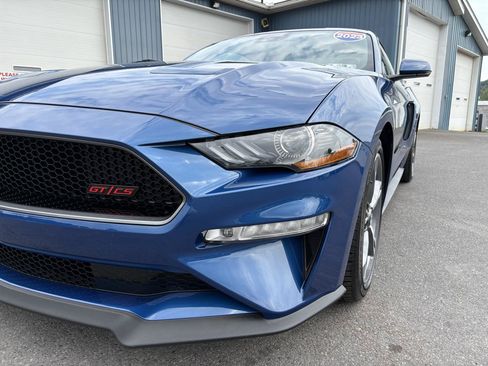 Used 2023 Ford Mustang GT Premium w/ Equipment Group 401A RWD image 9