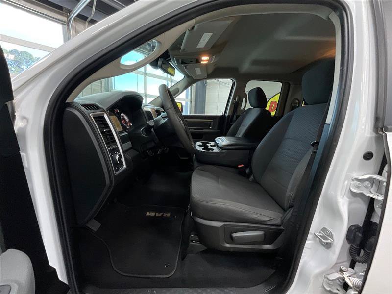 Used 2019 RAM 1500 Warlock w/ Electronics Group AWD/4WD image 10