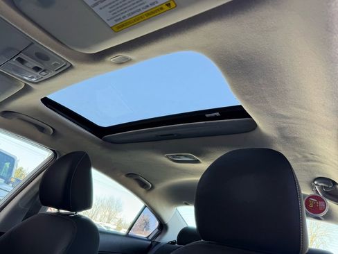 Used 2018 Kia Forte S w/ S Technology Plus Package image 14