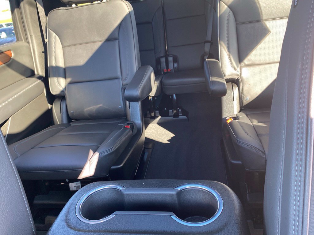 Used 2026 GMC Yukon XL Denali w/ Sun & Power Step Package AWD/4WD image 26