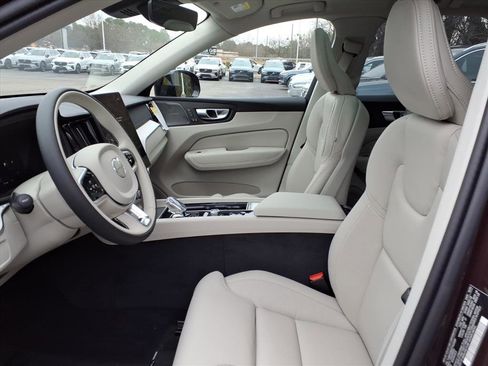New 2026 Volvo XC60 B5 Ultra w/ Protection Package Premier image 17
