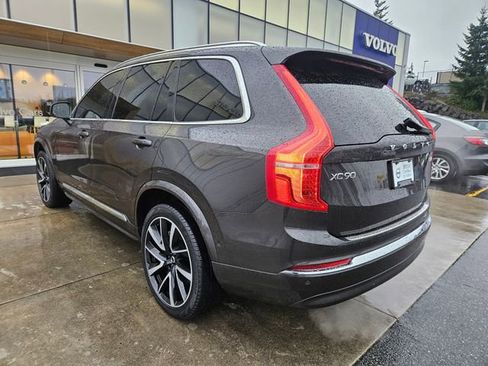 Used 2023 Volvo XC90 B5 Plus w/ Protection Package Premier image 7