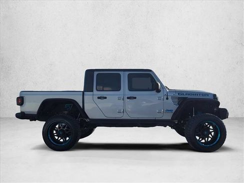 Used 2020 Jeep Gladiator Sport w/ Quick Order Package 24S AWD/4WD image 5