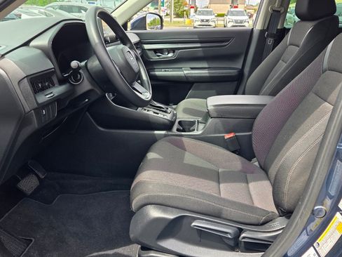 Used 2024 Honda CR-V LX image 5