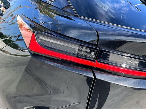 Used 2024 Lexus RZ 300e Premium image 28