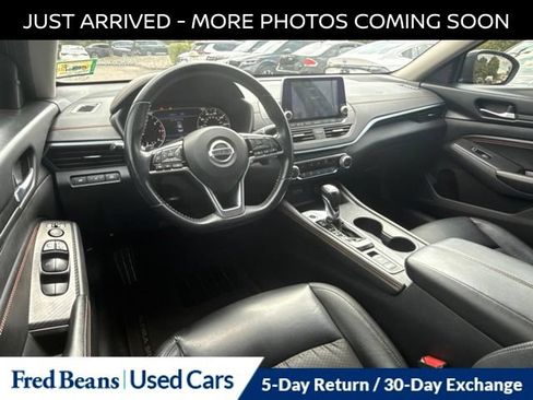 Certified 2019 Nissan Altima 2.5 SR w/ SR Premium Package AWD/4WD image 16
