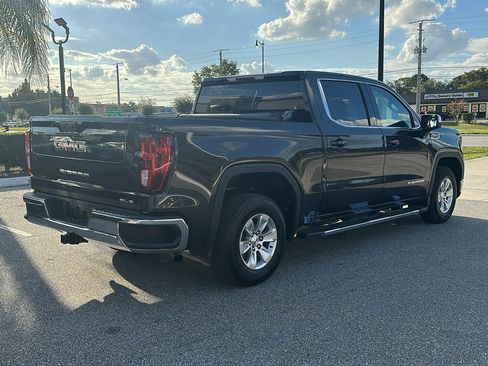 Used 2022 GMC Sierra 1500 SLE image 22