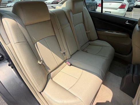 Used 2011 INFINITI G37 x Sedan w/ Premium Pkg AWD/4WD image 13