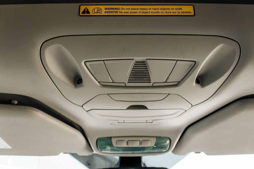 Used 2022 Ford Transit Connect XLT FWD image 21