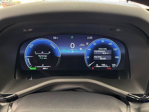 Used 2026 Toyota Camry XLE image 16