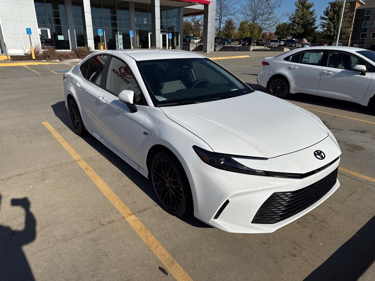 Used 2026 Toyota Camry LE FWD image 8