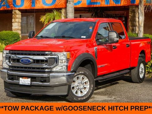 Used 2020 Ford F250 XLT w/ FX4 Off-Road Package AWD/4WD image 4