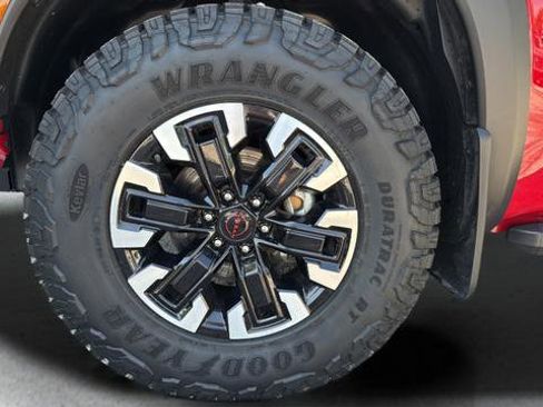 Used 2023 Nissan Frontier PRO-4X w/ Pro Convenience Package AWD/4WD image 28