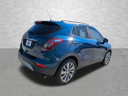 Used 2020 Buick Encore Preferred w/ Safety Package image 2