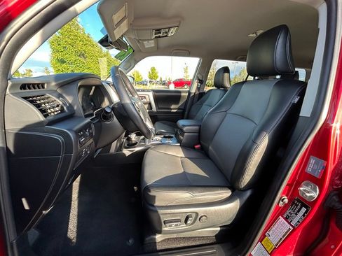 Used 2024 Toyota 4Runner SR5 Premium AWD/4WD image 14