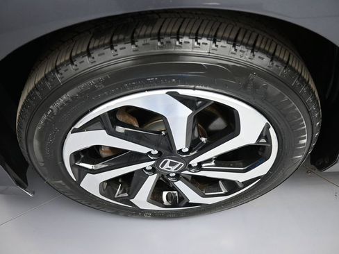 Certified 2017 Honda Accord EX-L image 14