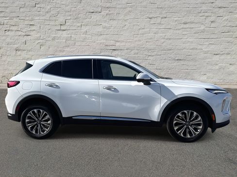 Used 2025 Buick Envision Preferred image 4
