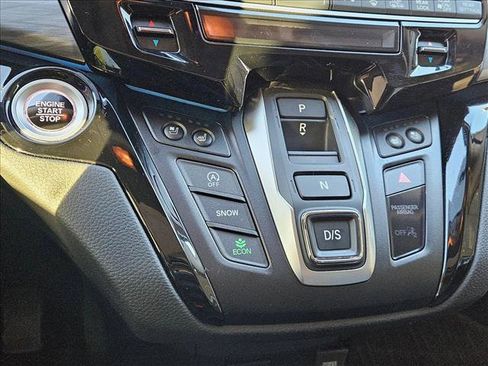 Used 2026 Honda Odyssey Elite image 15