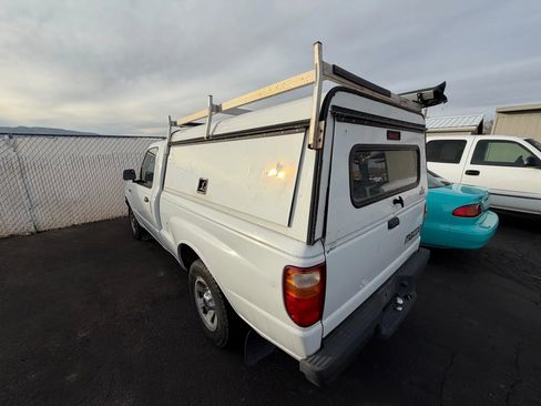 Used 2003 MAZDA B-Series Pickup 2WD Regular Cab B2300 image 3