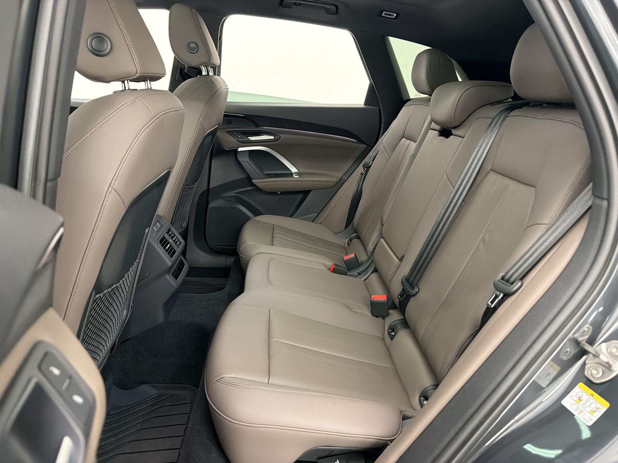 Certified 2025 Audi Q5 Premium w/ Convenience Package AWD/4WD image 23