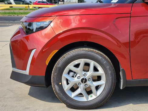 New 2025 Kia Soul S image 5