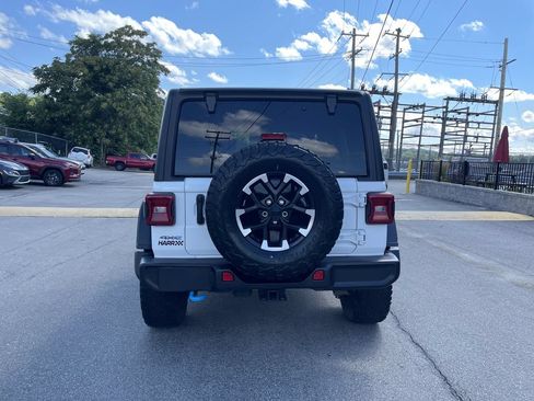Certified 2024 Jeep Wrangler Unlimited Rubicon 4xe AWD/4WD image 4