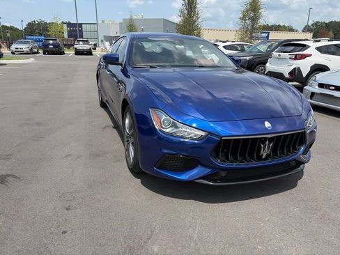 Used 2022 Maserati Ghibli Modena Q4 AWD/4WD image 3