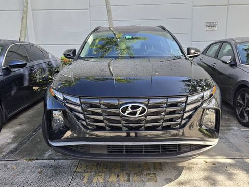 Used 2023 Hyundai Tucson SEL w/ Convenience Package FWD image 3
