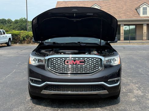 Used 2019 GMC Acadia Denali w/ LPO, Floor Liner Package AWD/4WD image 39