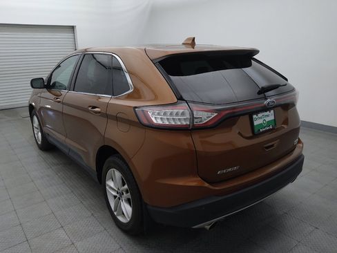 Used 2017 Ford Edge SEL w/ Equipment Group 201A FWD image 5