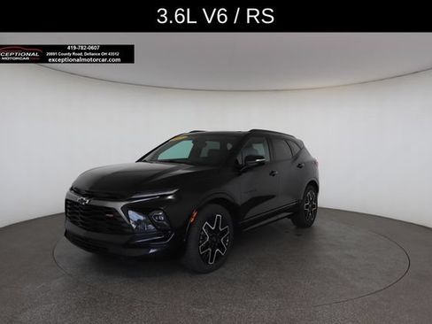 Used 2023 Chevrolet Blazer RS w/ Driver Confidence II Package AWD/4WD image 2
