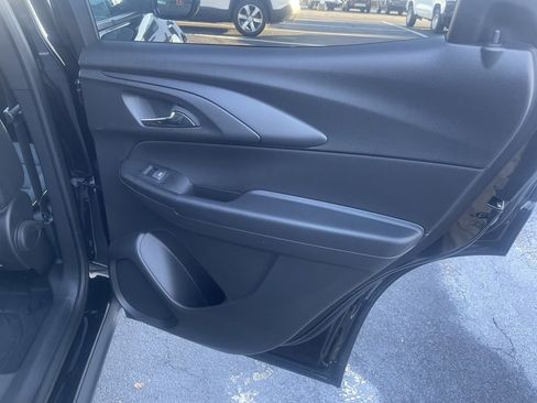 Used 2025 Chevrolet TrailBlazer ACTIV w/ Convenience Package image 17